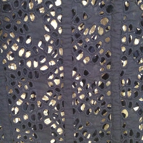 CHICO'S Eyelet Cotton Linen Blend Coat 2 - Picture 9 of 10